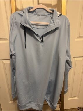 Men's Light Blue Half-Zip Performance Pullover
